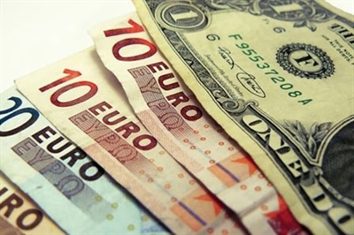 شاخص ارزش دلار آمریکا افزایش یافت/قدرت نمایی دلار در برابر ۶ ارز
