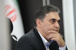 رئیس کنفدراسیون صادرات ایران عنوان کرد: گمرک، پیشتاز اجرای دولت الکترونیک