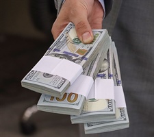 پروانه های صادراتی سال 1401 تا 15 آبان به صورت مشروط از شمول تعهدسپاری خارج شدند